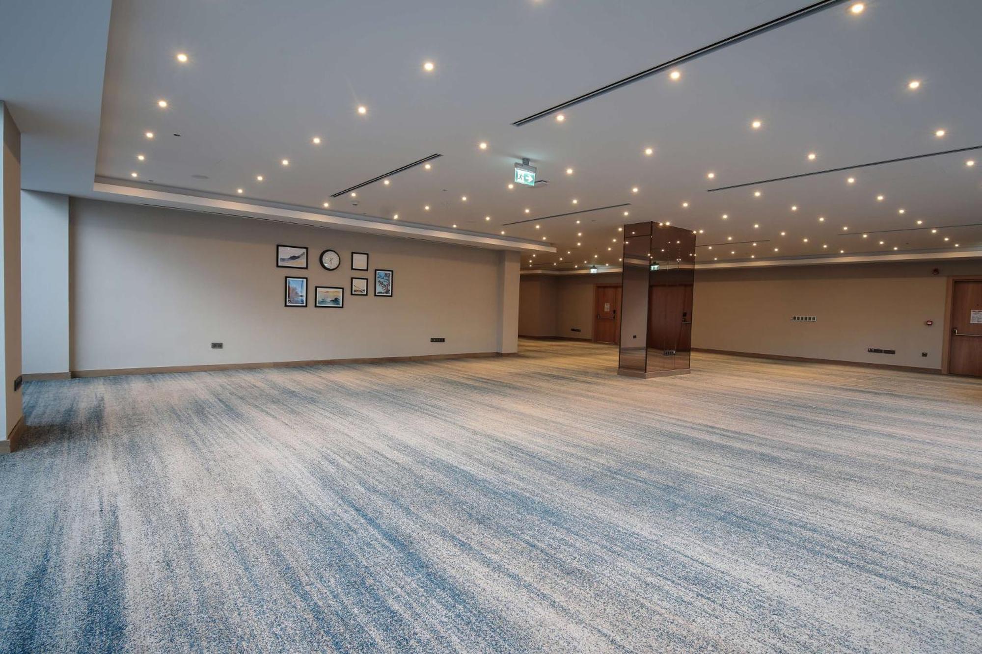 Hilton Garden Inn Ankara Cankaya Exteriör bild